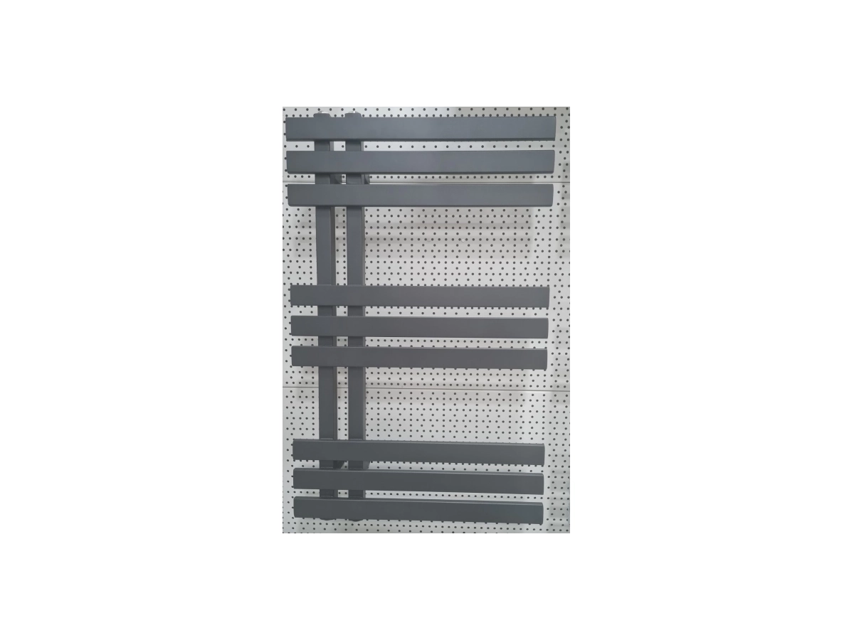 Дизайнерский полотенцесушитель Aerfild Elche 500x800 mm, black