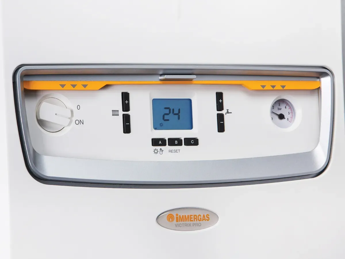 Cazan pe gaz in condensare IMMERGAS Victrix Pro 35 kW