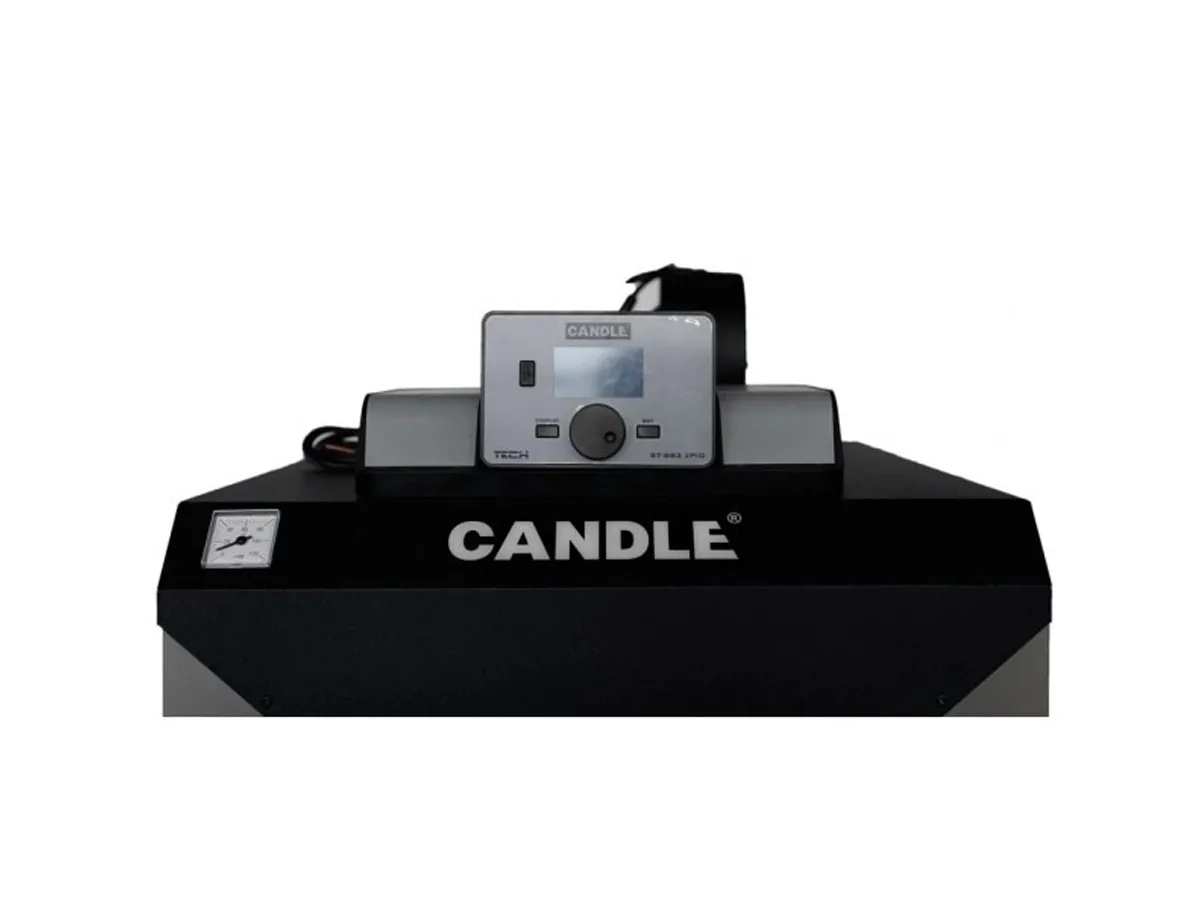 Cazan pe combustibil solid cu incarcare manuala Candle Uni 30 kW